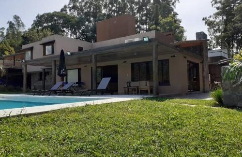 San Salvador de Jujuy House | Hermosa casa con pileta asador patio de fuego