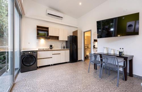 Patio Bonito Apartment | Hermosos aptos en Patio Bonito, Poblado