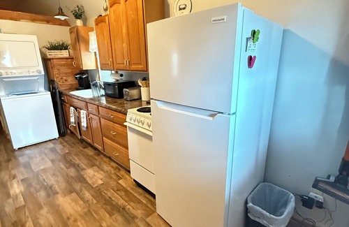 Roach Cabin | Heron's Cabin - Cute Tiny Home - Recently Reduced