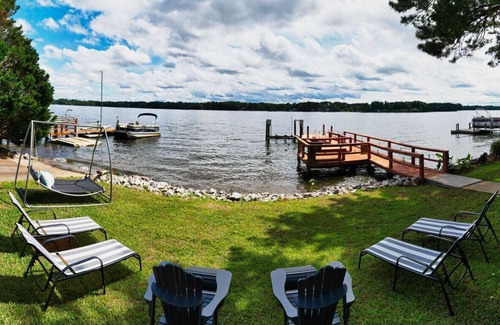 Prosperity House | Heron's Hideaway on Lake Murray