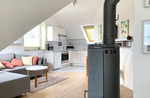 Lemkenhafen Apartment | Herzlich Willkommen in der Ferienwohnung Meer Natur Blick