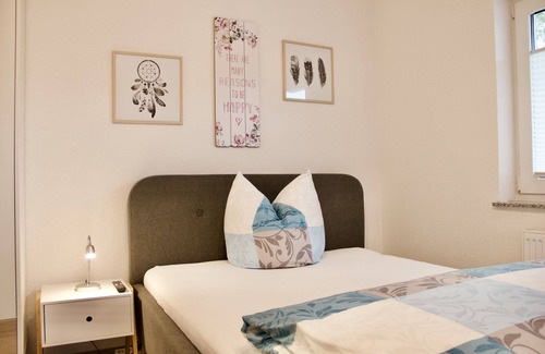 Zweibruecken Apartment | Herzog Wolfgang Studios- Zentral, Modern, Freundlich