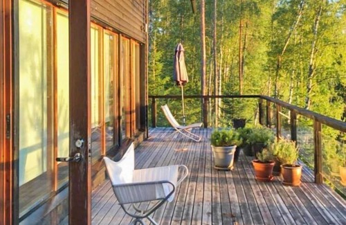 Tiainen House | Hevonkuusi by Interhome