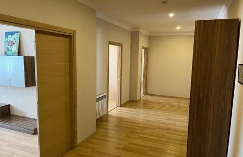 Baku Apartment | Heydar Aliyev 205, Building 9-40