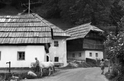 Podkoren Apartment | Hiša Grilc