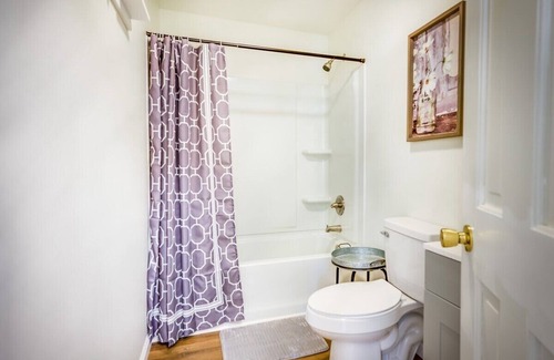 Greenup Cabin | Hickory House - 3 bedroom, open and spacious