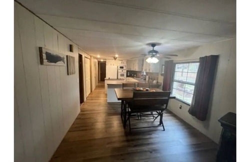 Longtown Cabin | Hickory Sands Water View Cabin at Lake Eufaula.