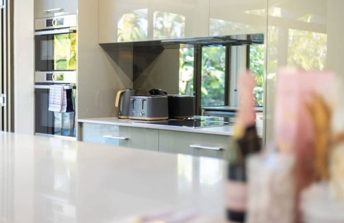Robertson House | Hidden Bali style 5BR house in Robertson