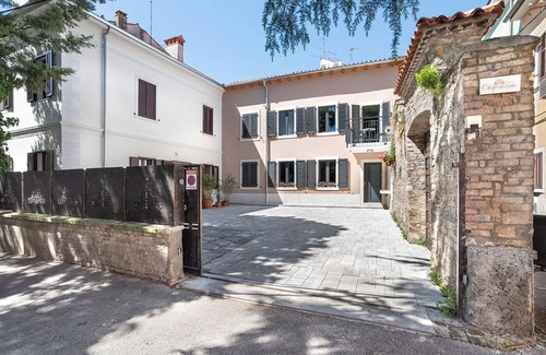 Koper Apartment | Hidden Gem *APT CAPRARIA* w/Terrace, AC, Free P, App.110
