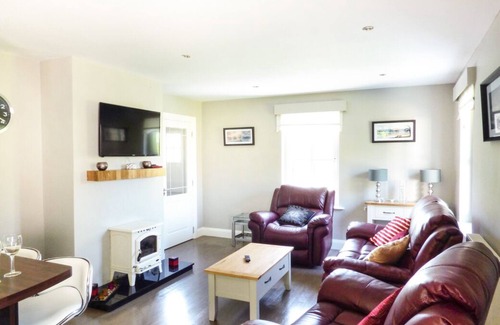 Lettermacaward House | HIDDEN GEM COTTAGE, family friendly in Lettermacaward, County Donegal