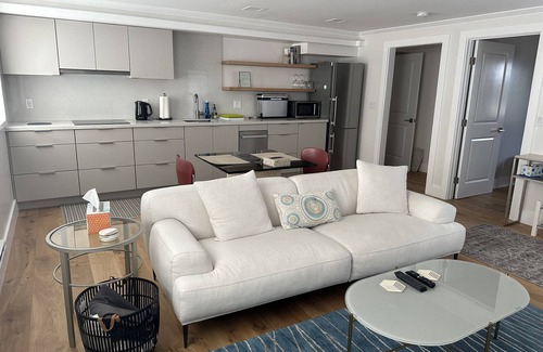 Monterey House | Hidden Gem - Cozy, New 1 br/1 ba unit in a peaceful and centrally located place