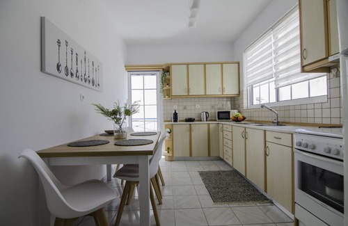 Ios House | Hidden Gem in Ios town