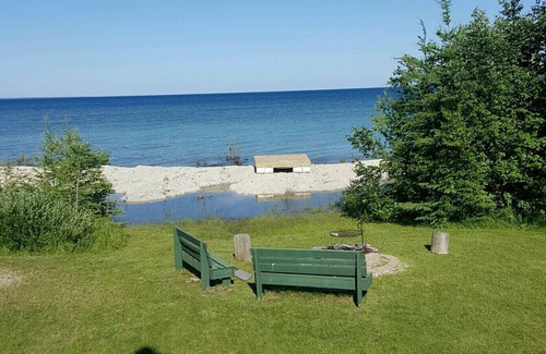 Gulliver Cabin | Hidden Gem in Wilderness of The Upper Peninsula of Michigan (Camp Flapjack)