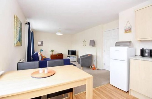 Ollerton Apartment | Hidden Gem of Newark