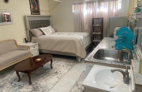 Stevenson Ranch House | Hidden Gem