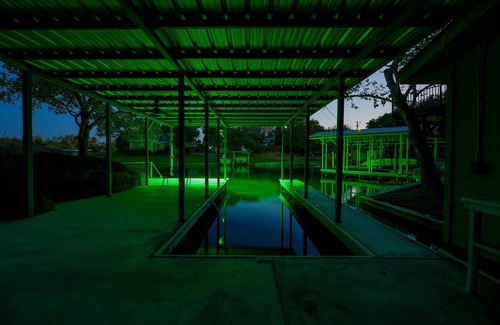 Kingsland House | Hidden Harbor-Lakefront on Secluded Cove w/Dog Run
