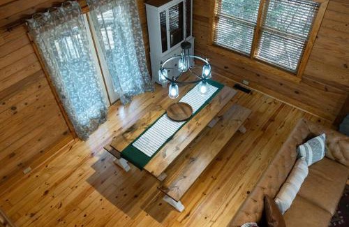 Tate House | Hidden Honey Hole Cabin