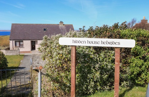 Isle of Lewis House | HIDDEN HOUSE HEBRIDES, pet friendly, with open fire in Stornoway