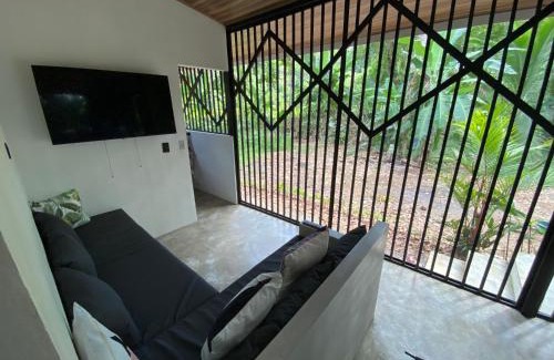 Punta Uva Apartment | Hidden jungle spot 50m from the Caribbean Sea