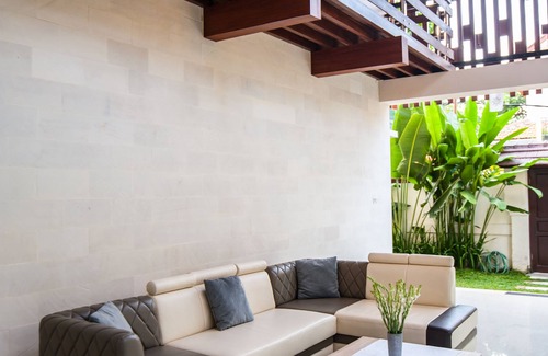 Central Seminyak Villa | Hidden Oasis Villa Seminyak, 4bedrooms, 4bath, available 25th to 29th December