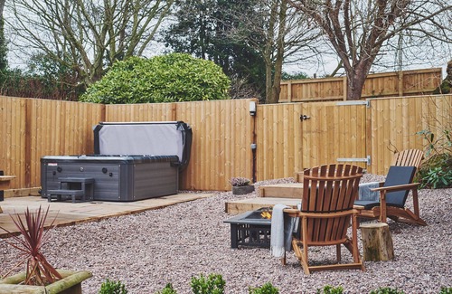 Tattenhall Cottage | Hidden Orchard - Luxury Cottages