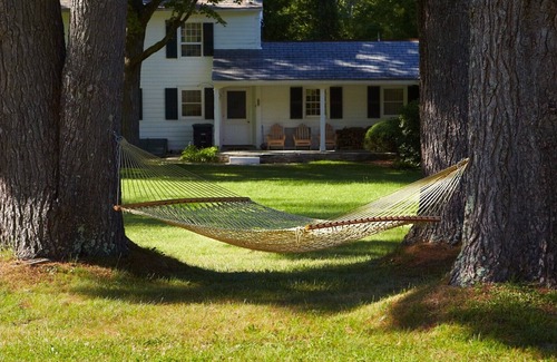 West Arlington House | Hidden Pond Farm 300 Acre Paradise directly on Famed Batten Kill River