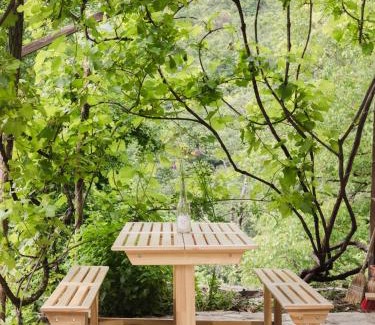 Kambresko House | Hidden Valley House - a rustic retreat