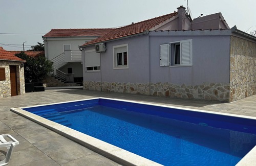 Vinisce Villa | Hidden Villa * With Private Pool In Peaceful Area