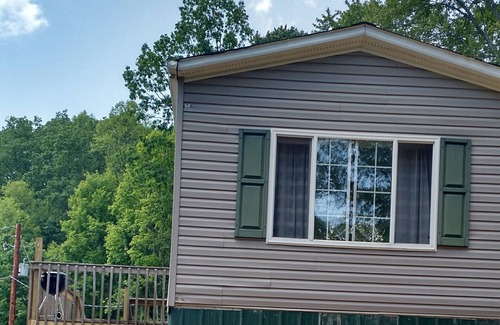 Victor House | Hide-A-Way Hill with a beautiful view