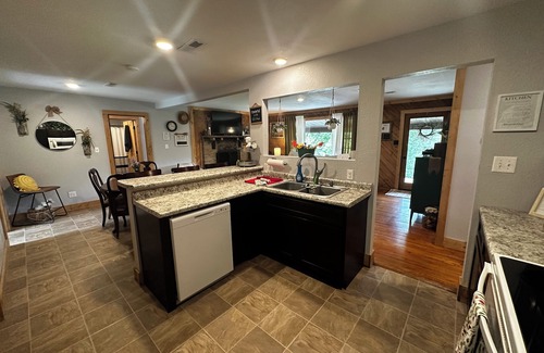 Helenwood House | Hideaway 27