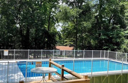 Montgomery House | Hideaway 3 BR w/Private Pool on wooded lot