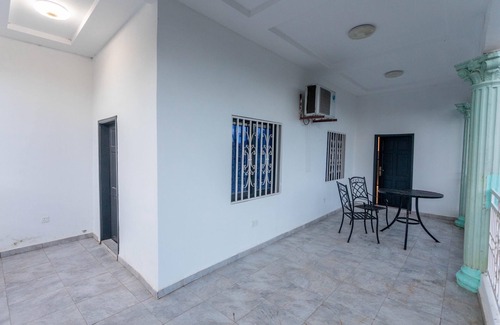 West Coast Division Apartment | Hideaway Apartment in enchanting Brufut Wullinkama with AC, WiFi, Pool, Balcony