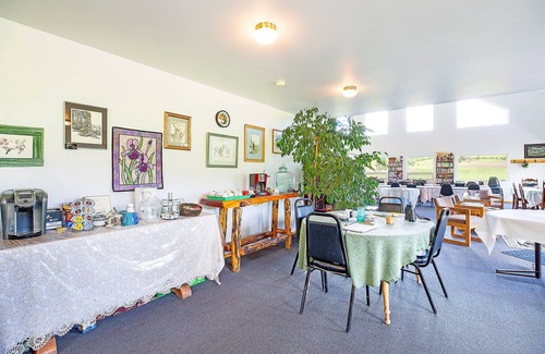 Oroville Cabin | Hideaway at Eden Valley Guest Ranch