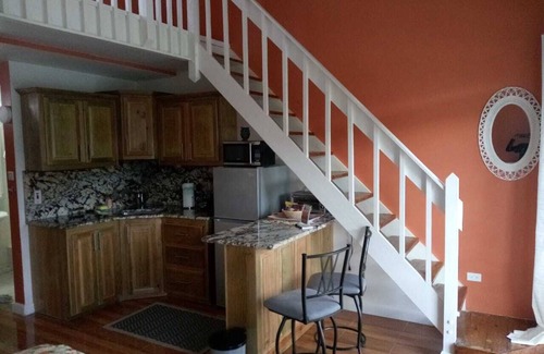 St.Bran's Burg Condo | Hideaway by the Sea