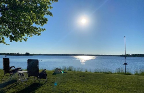 Rapid River House | Hideaway on Little Bay - close to boat launch, beach, restaurants and more