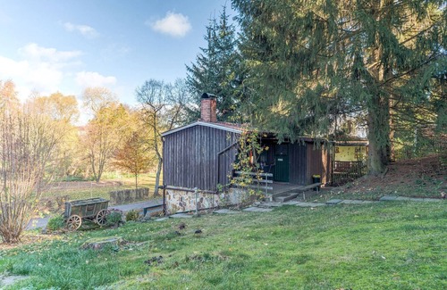 Guentersberge House | Hideaway with Lakeside Leisure