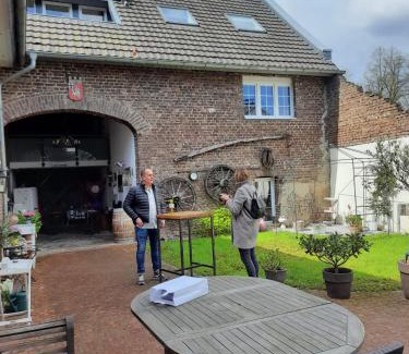 Feste Zons Apartment | Hier steckt Liebe drin !
