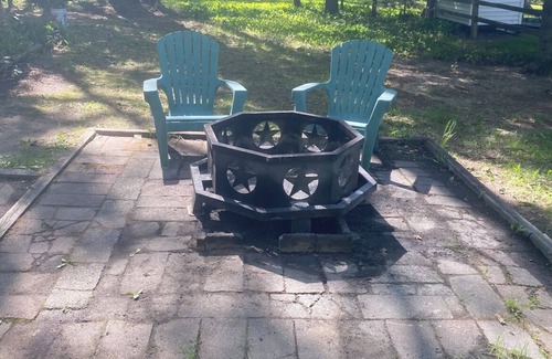 Higgins Lake Cabin | Higgins Lake Cabin ! Come enjoy the last warm days of summer.