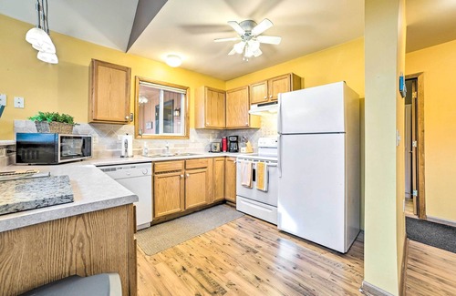 Higgins Lake Cottage | Higgins Lake Retreat - Hike, Swim, Relax!