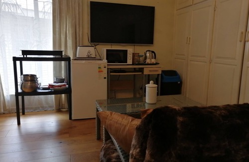 Nelspruit Apartment | High Court View self catering guest suite