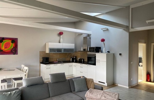 Guentersberge House | High quality holiday home with WiFi, fireplace & underfloor heating