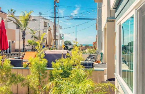 South Mission Beach Condo | High-End Relaxing Escape in Mission Beach