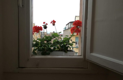 Nomentano Apartment | High floor, comfortable, panoramic 5-10 minutes from the Colosseum