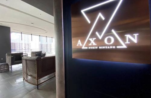 Bukit Bintang Apartment | High Floor Luxury KL Residence with Infinity Pool