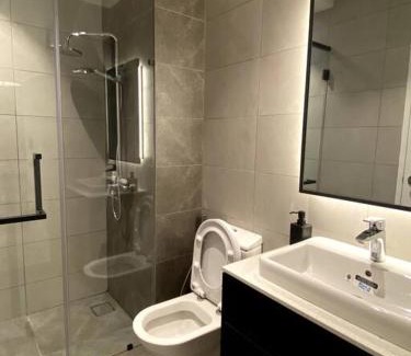 Bukit Bintang Apartment | High Floor Luxury KL Residence with Infinity Pool