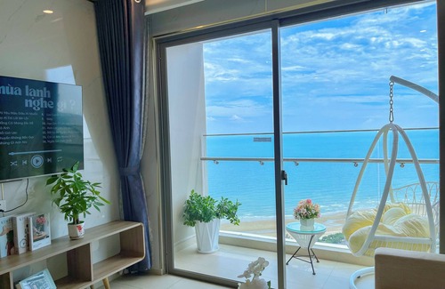 Vung Tau Apartment | High floor Sea View - 100 meters from the beach and free swimming pool