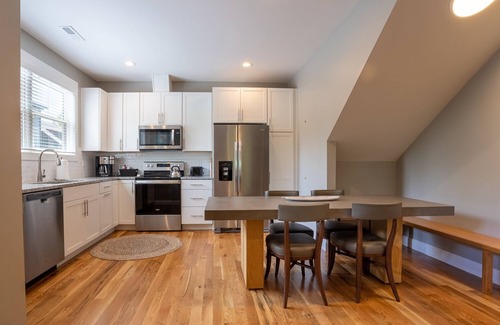 Woodfin Villa | High on the Mountain: Newly-Built Villa in Downtown Asheville!