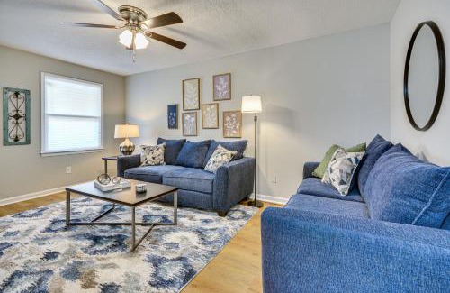 High Point House | High Point Townhome with Patio, 1 Mi to Main Street!