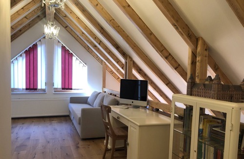 Innenstadt House | High quality furnished apartment in a prime location.