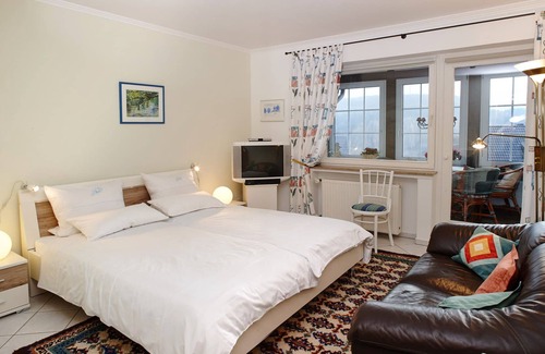 Daun Apartment | high quality, lovingly furnished 4-star apartment i. d. Vulkaneifel